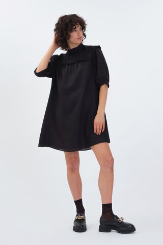 Robe 'Fanya' Aligne en noir : devant