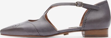 LOTTUSSE Sandals 'Smithson' in Grey: front