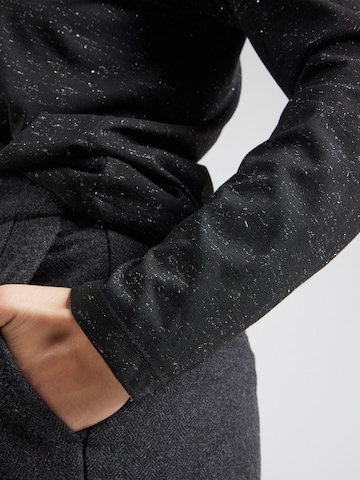 Tricou de la s.Oliver pe negru