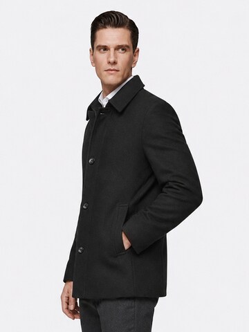 ALLTHEMEN Wintermantel 'Raureif'‌ in Schwarz