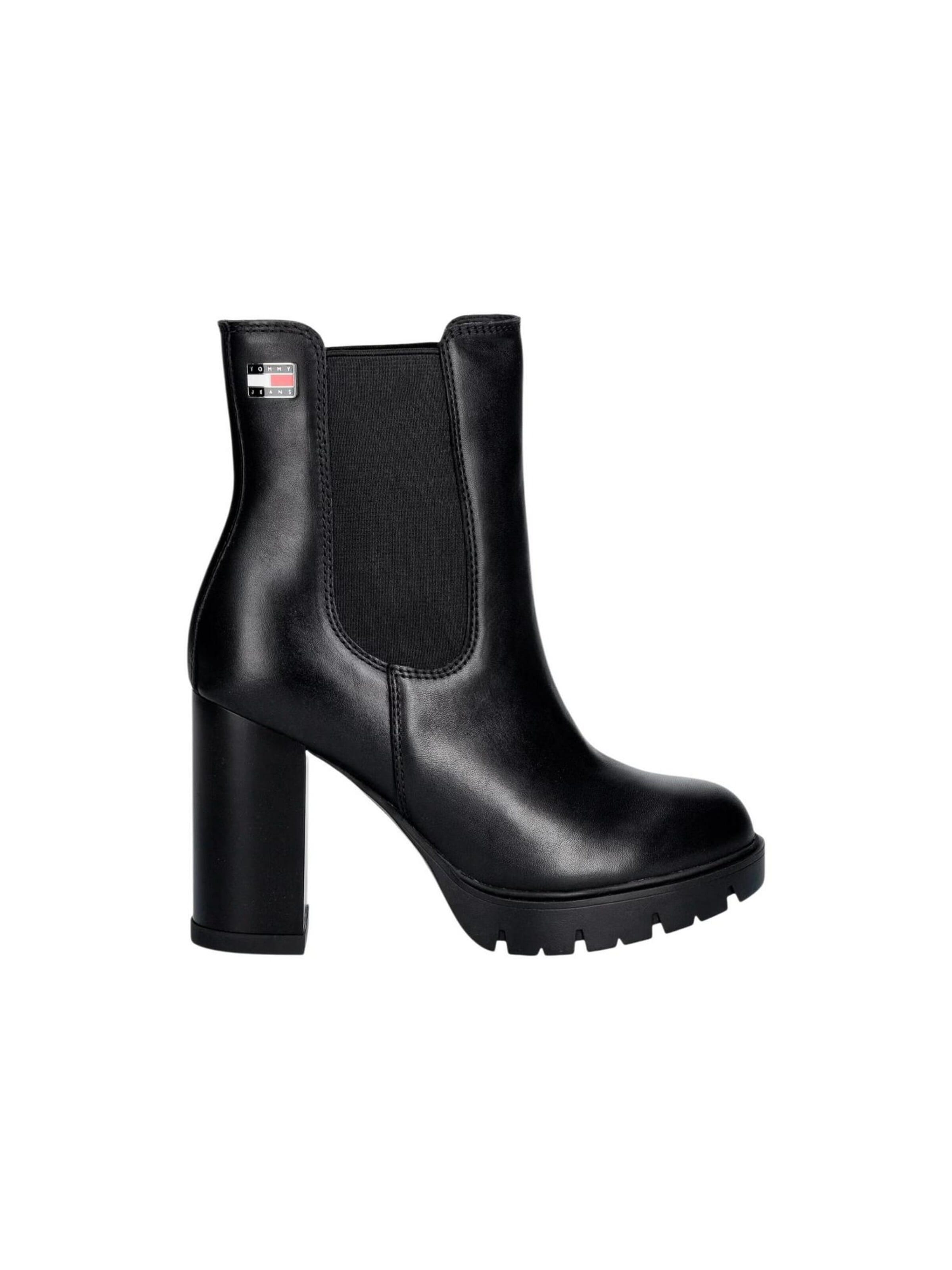 Tommy Jeans Boots 'EN0EN03112' in Zwart: voorkant