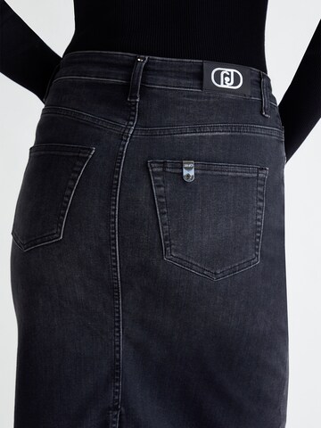 Liu Jo Skirt in Black