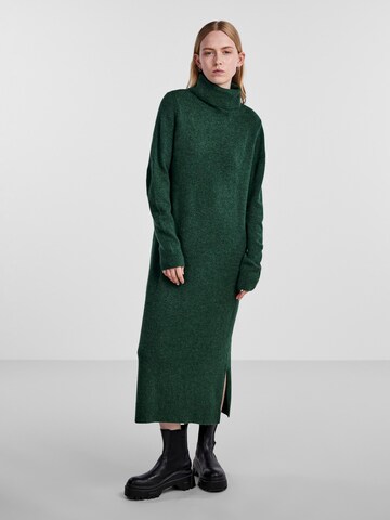 Robes en maille 'JULIANA' PIECES en vert