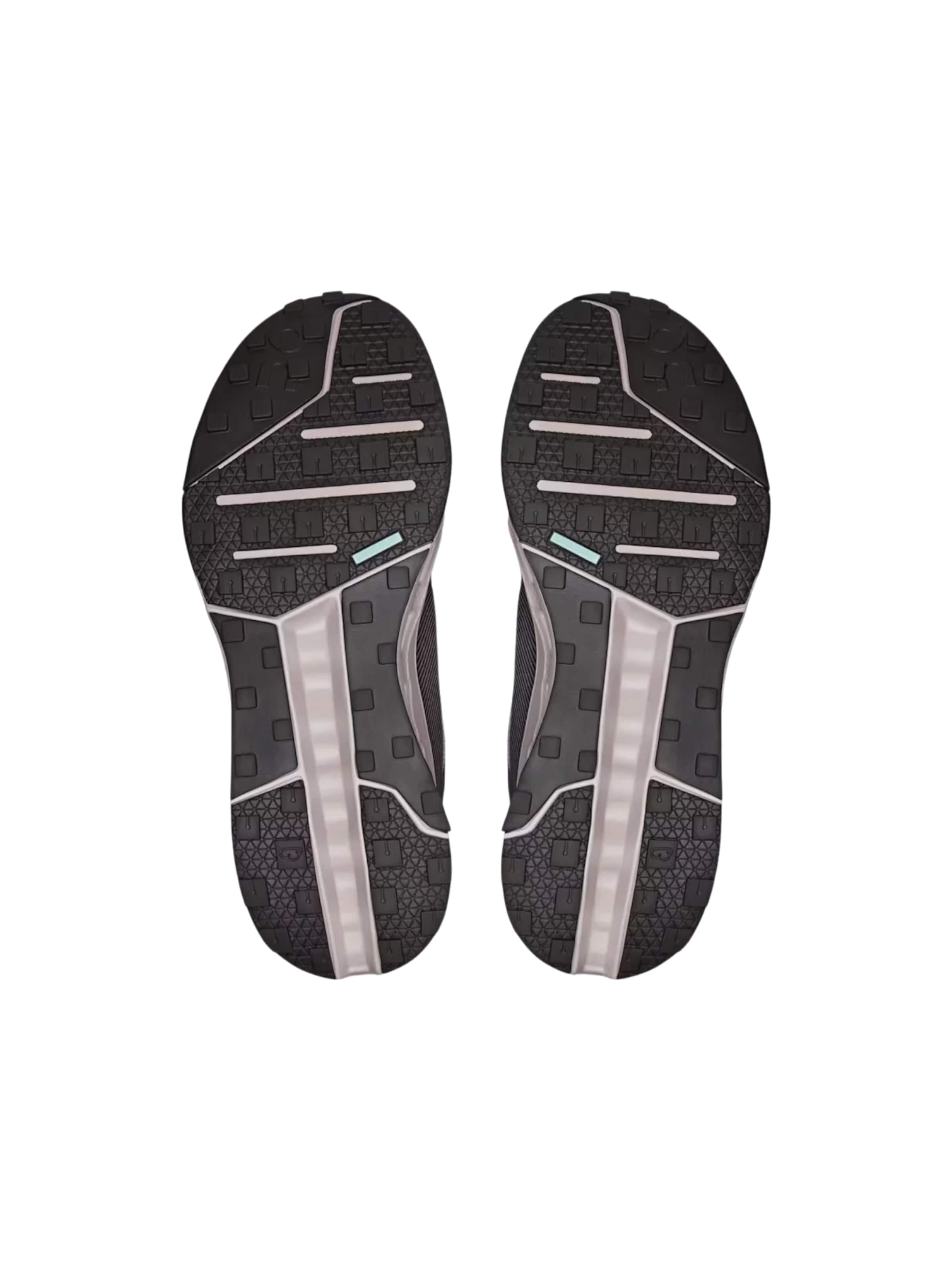 On Running Platform trainers in Grey