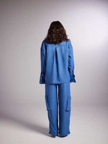HOLLY LOLLY Loosefit Hose in Blau