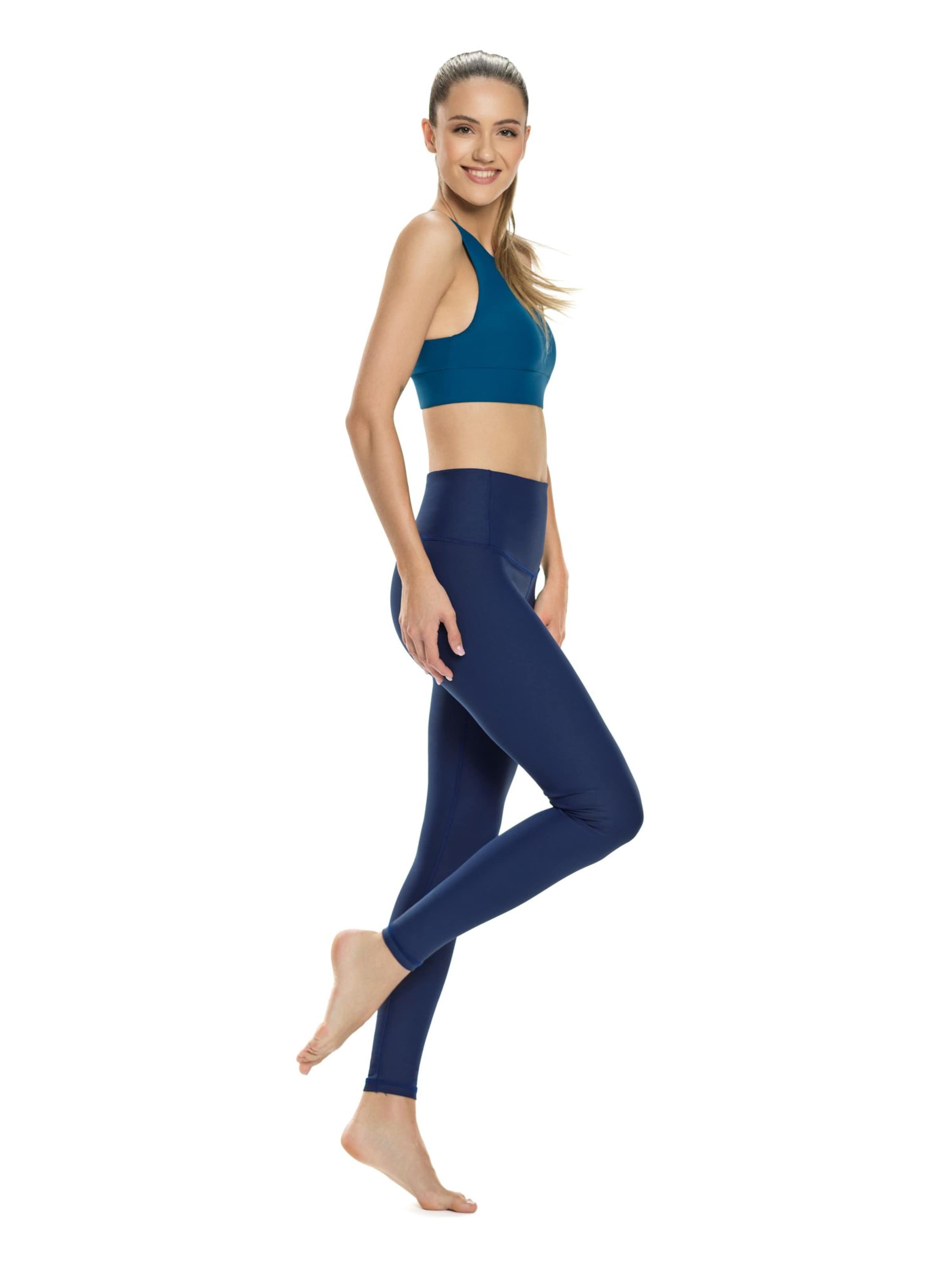 Winshape Skinny Fit Спортен панталон 'HWL117C' в синьо