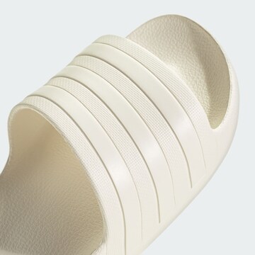 Claquettes / Tongs 'Adilette Aqua' ADIDAS PERFORMANCE en blanc
