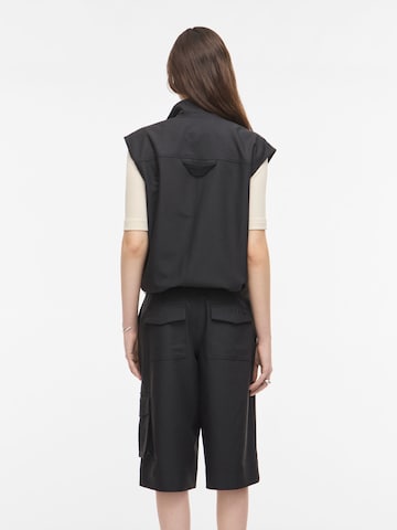 ROUGE EDIT - Chaleco en negro