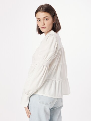 VILA ROUGE Blouse 'MELEK' in White