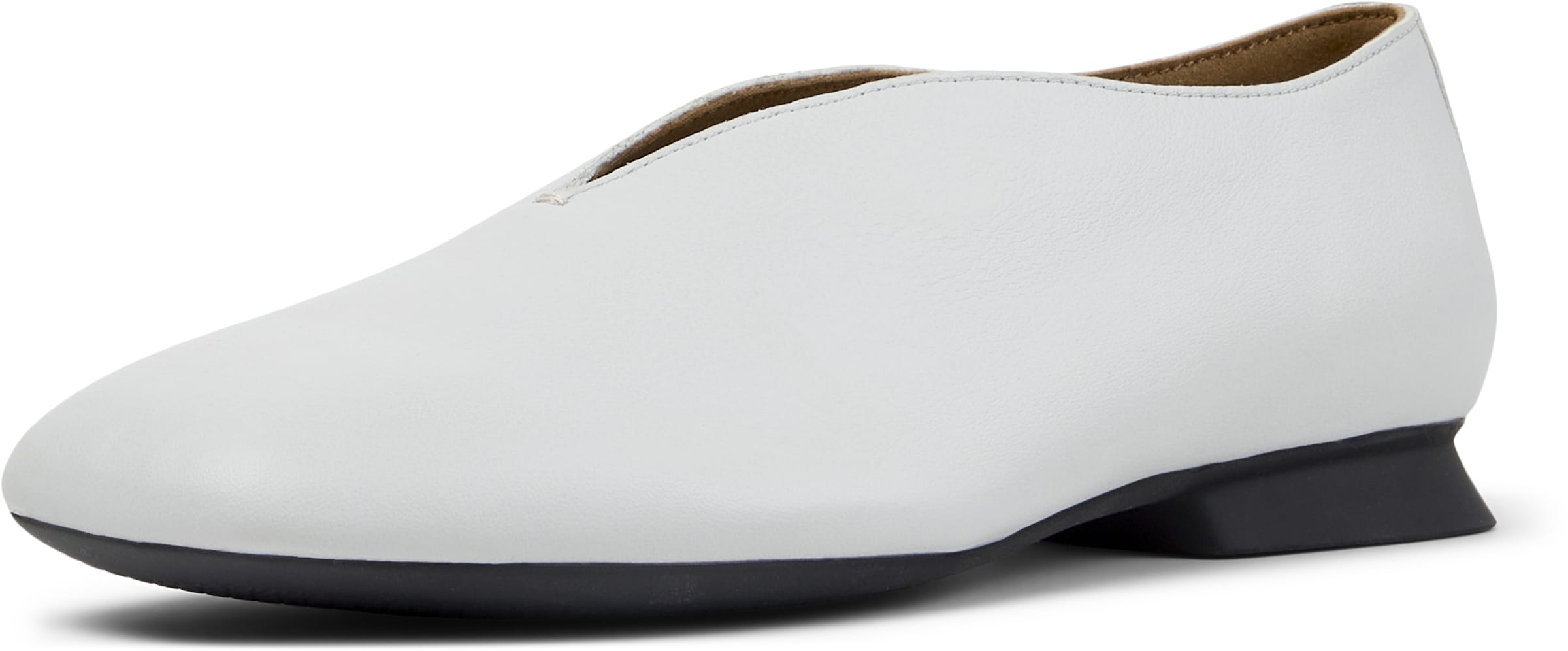 Ballerina 'Casi Myra' di CAMPER in bianco: frontale