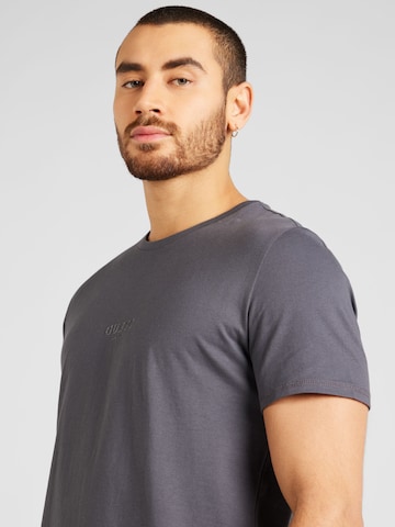 T-Shirt 'AIDY' GUESS en gris