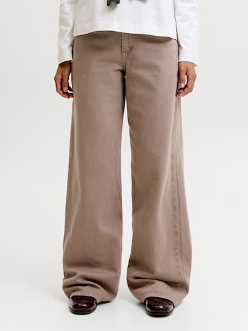 JJXX Wide Leg Jeans 'JXTOKYO' in Braun: Vorderseite
