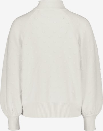 zero Pullover in Weiß
