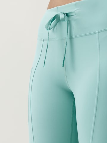 Skinny Pantalon de sport 'Ariadna' Born en bleu