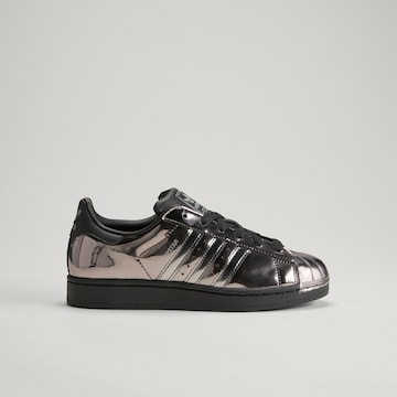 ADIDAS ORIGINALS - Sapatilhas baixas 'Superstar II' em preto