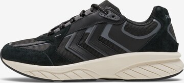 Hummel Sneakers in Black: front