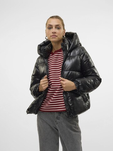 VERO MODA Jacke 'VMUPPSASHINY' in Schwarz