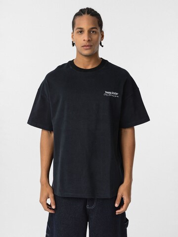 Tricou de la Dandalo pe negru: față