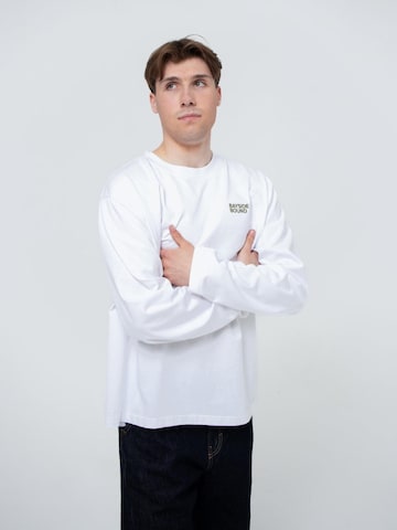 BAYSIDE BOUND Oversized shirt 'THE BAYSIDE UNISEX LONGSLEEVE' in White