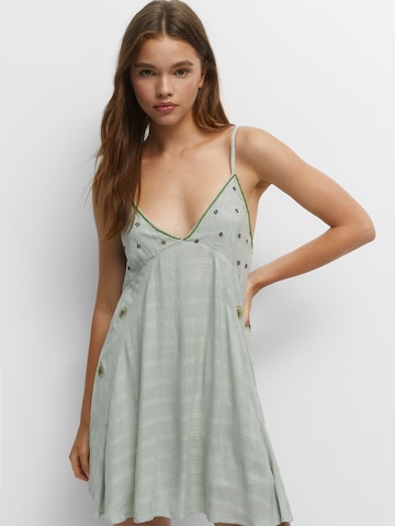 Pull&Bear Summer Dress in Green: front