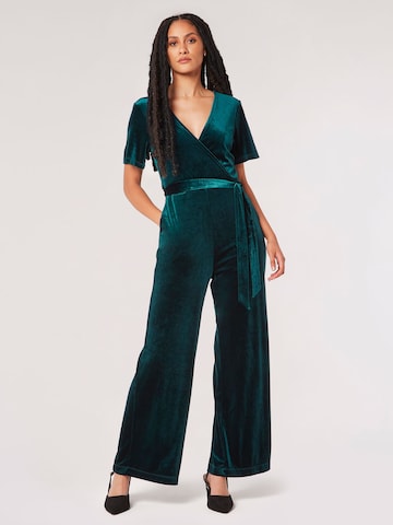 Apricot Jumpsuit ' ' in Groen: voorkant