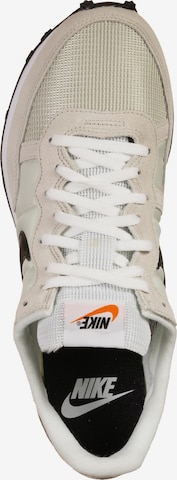 Baskets basses 'Challenger' Nike Sportswear en gris