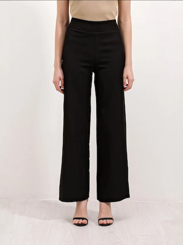 Wide leg Pantaloni di Bigdart in nero: frontale