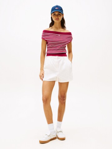 Tommy Jeans Loose fit Pleat-front trousers 'Claire' in White
