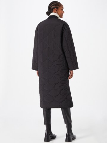 IVY OAK Winter Coat 'CHLOE' in Black