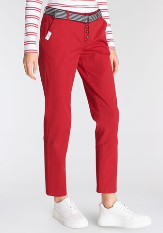 DELMAO Slim fit Chino Pants in Red: front