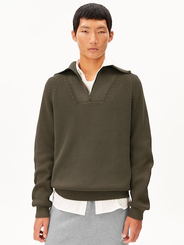 ARMEDANGELS - Jersey en verde: frente