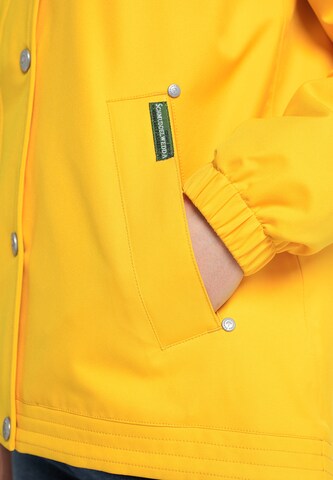 Schmuddelwedda Weatherproof jacket in Yellow