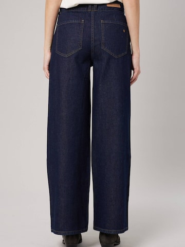 Deeluxe Loosefit Jeans‌‌‌‌ in Blau