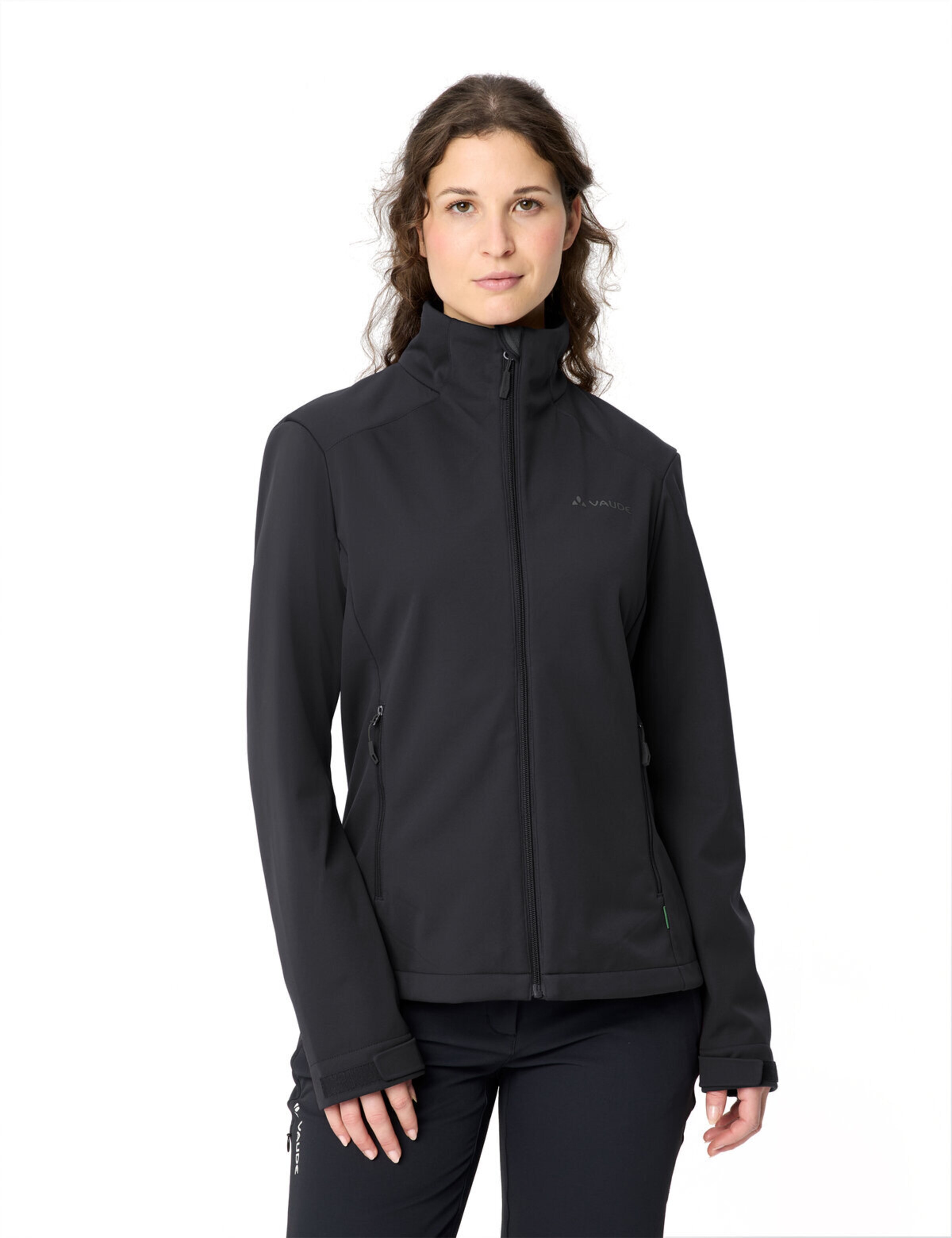 VAUDE Outdoor jacket 'Cyclone VII' in Black: front
