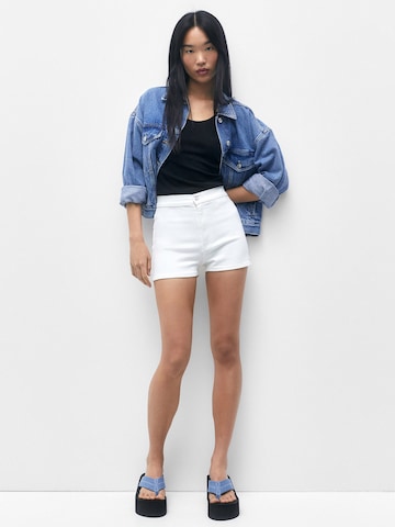 Coupe slim Jean Pull&Bear en blanc