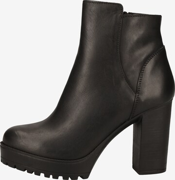 ILC Ankle Boots in Black