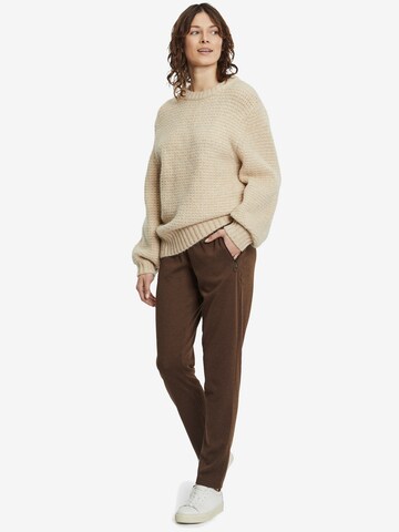 Betty & Co Tapered Pants in Brown