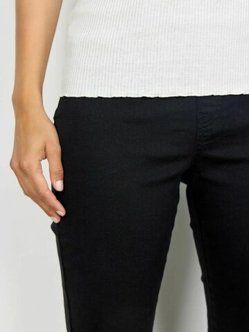 Haut ' SC_SARONA ' Soyaconcept en blanc