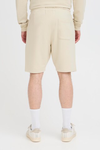 BLEND Regular Shorts in Beige