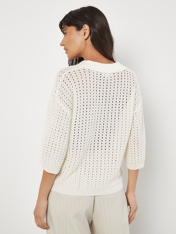 Pull-over Apricot en blanc