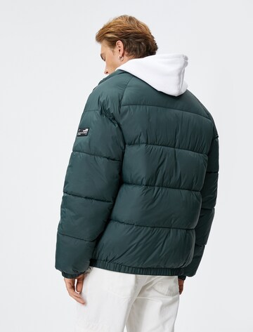 Koton Jacke in Grün