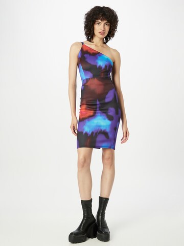 WAL G. - Vestido 'VLERA' en azul: frente