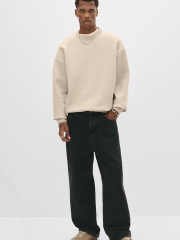 Pull&Bear Sweatshirt in Beige: voorkant