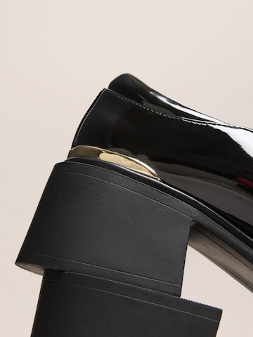 Lipsy Ballerina värissä musta