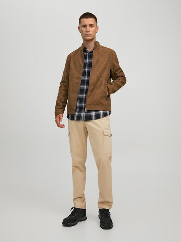 Veste mi-saison 'Rocky' JACK & JONES en marron