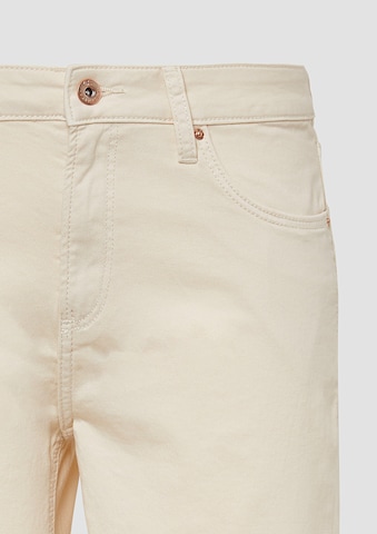 QS Slimfit Shorts 'Catie' in Beige