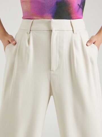 HOLLISTER - Pierna ancha Pantalón plisado en beige