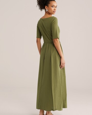 WE Fashion Рокля в зелено