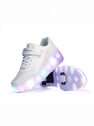 HUSKSWARE Inline and Roller Skates in White