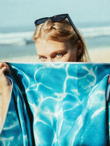 woodsandwaves Strandlaken 'Beautiful Blue' in Blauw